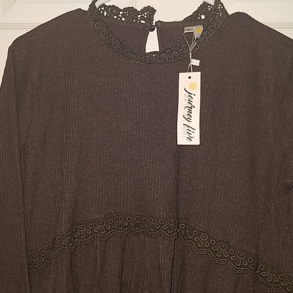 Peplum blouse - NWT - Picture 2 of 6
